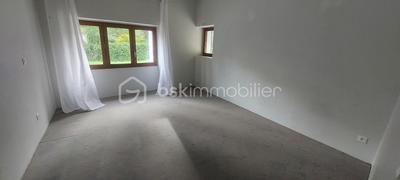 Maison ancienne - 181 m² - 4 pièces