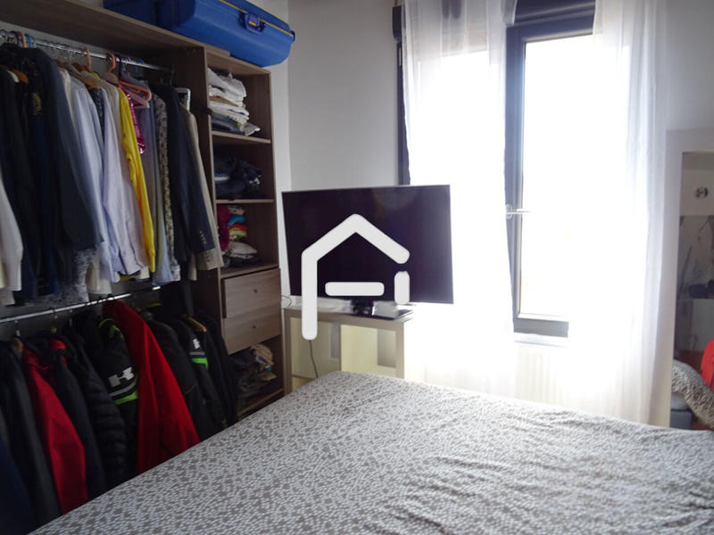 Loft - 117 m² - 4 pièces