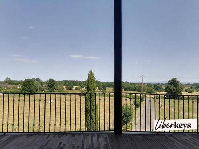 Maison bourgeoise - 187 m² - 8 pièces