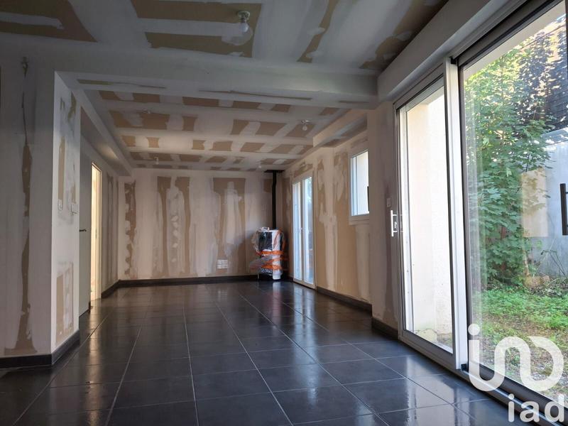 Maison - 94 m² - 4 pièces