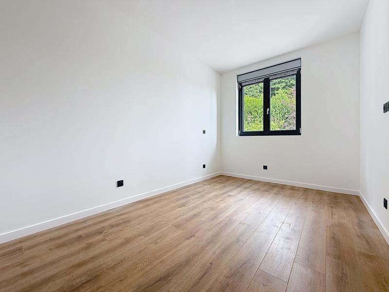 Loft - 142 m² - 5 pièces