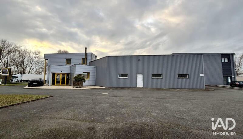 Local commercial - 1 110 m²