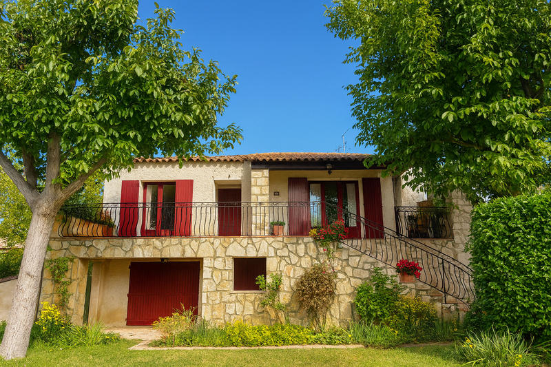 Maison - 202 m² - 7 pièces