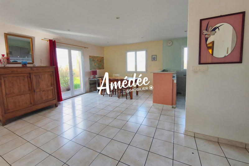 Maison - 93 m² - 4 pièces