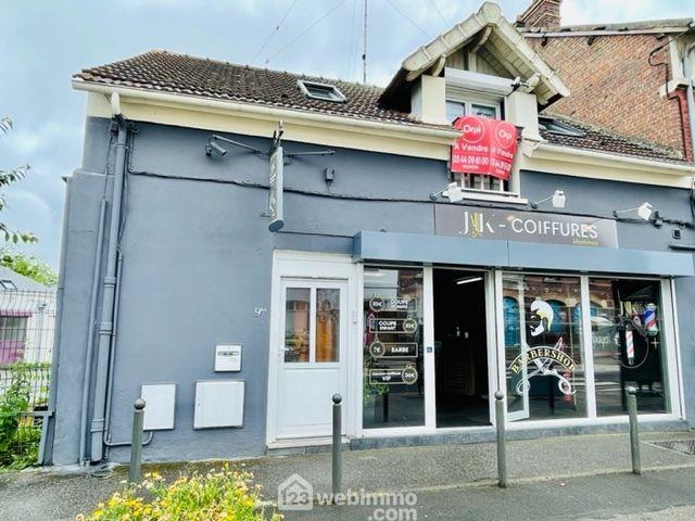 Immeuble - 30 m² - 2 pièces