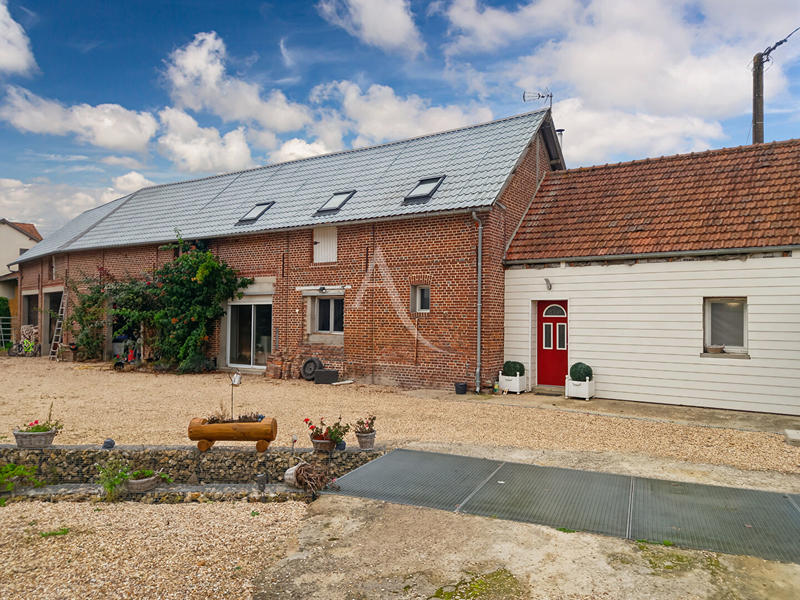 Maison - 177 m² - 6 pièces