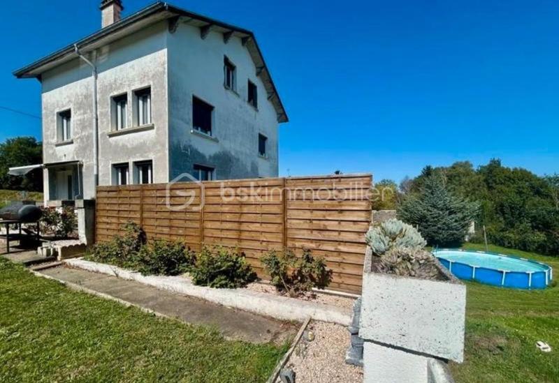 Maison - 188 m² - 7 pièces