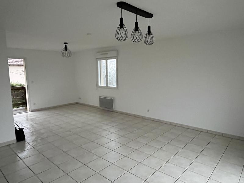 Maison traditionnelle - 73 m² - 4 pièces