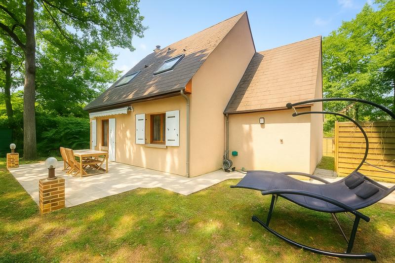 Maison - 93 m² - 4 pièces