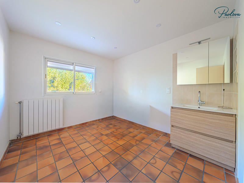 Villa - 111 m² - 5 pièces