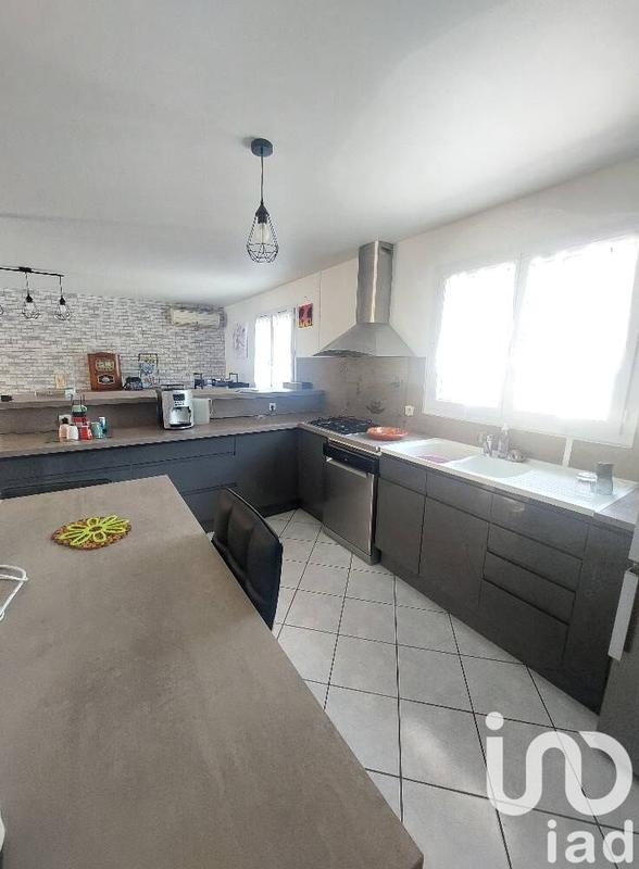 Maison - 102 m² - 4 pièces