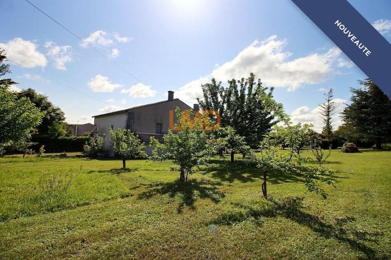 Maison - 244 m² - 7 pièces