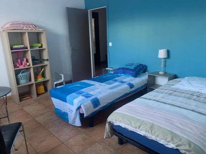 Maison - 140 m² - 5 pièces