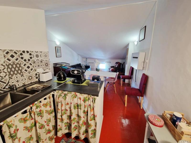 Appartement - 49 m² - 5 pièces