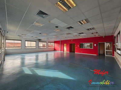 Bureau - 420 m²