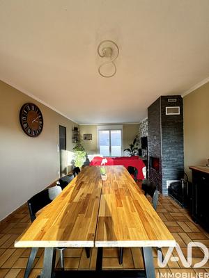 Maison - 105 m² - 6 pièces