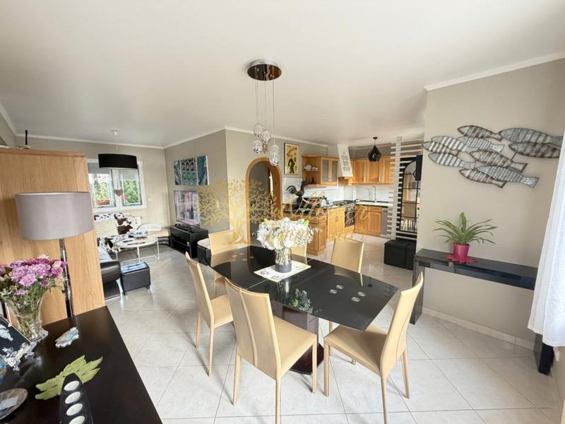 Pavillon - 115 m² - 4 pièces