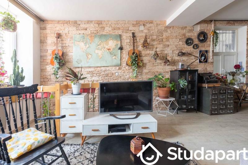 Appartement - 100 m² - 3 pièces