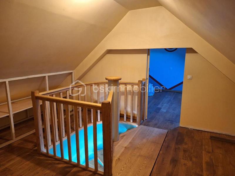 Maison traditionnelle - 110 m² - 5 pièces