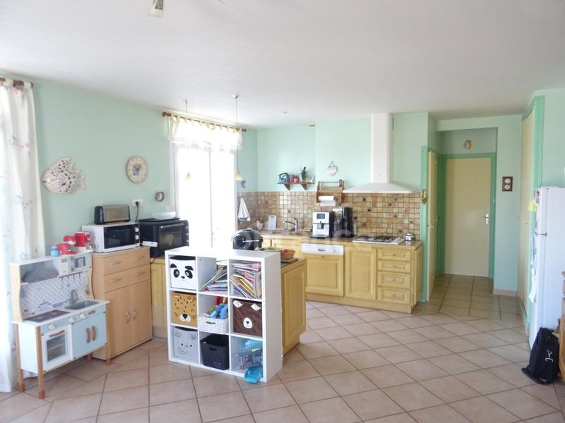 Maison - 87 m² - 4 pièces