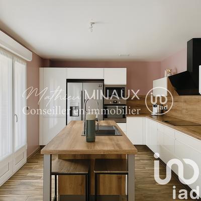 Maison - 150 m² - 7 pièces