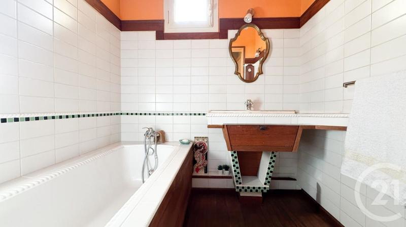 Villa - 132 m² - 5 pièces