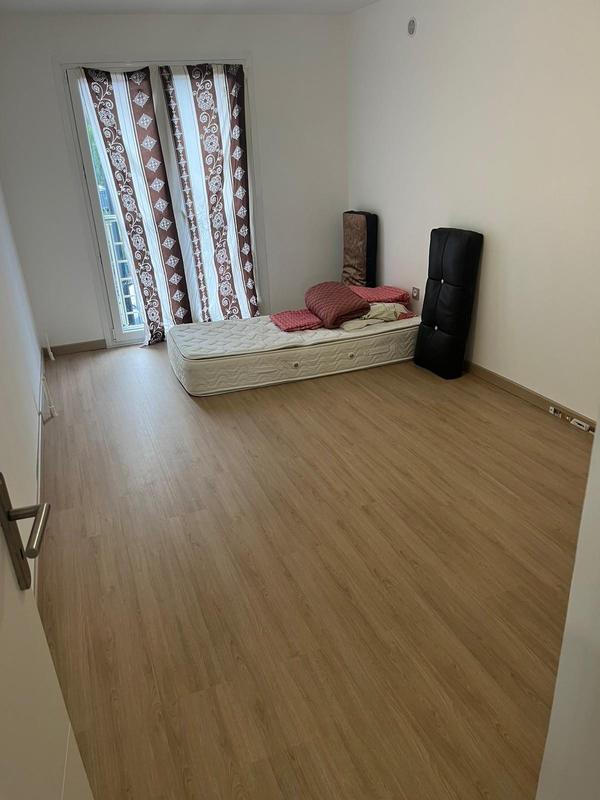 Maison traditionnelle - 140 m² - 7 pièces