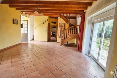 Maison - 170 m² - 5 pièces