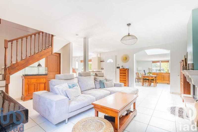 Maison - 140 m² - 6 pièces