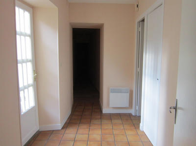 Appartement - 85 m² - 3 pièces