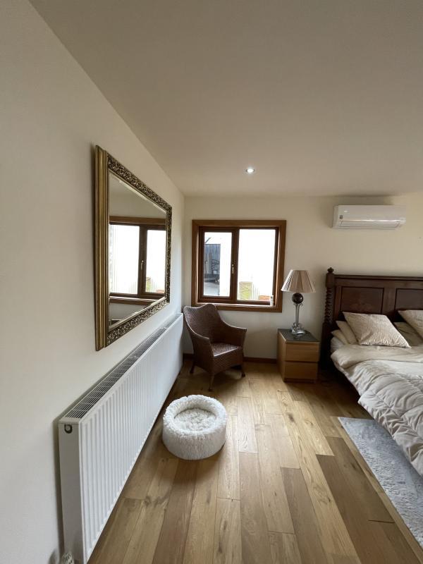 Maison - 200 m² - 7 pièces