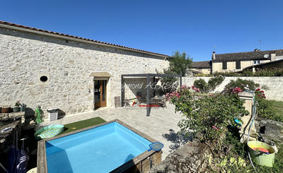 Maison de village - 265 m² - 11 pièces