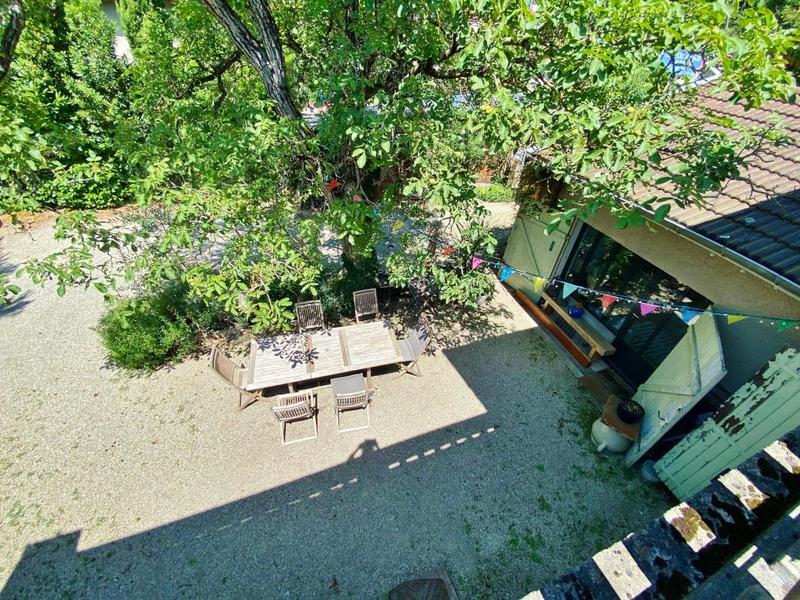 Maison - 210 m² - 7 pièces