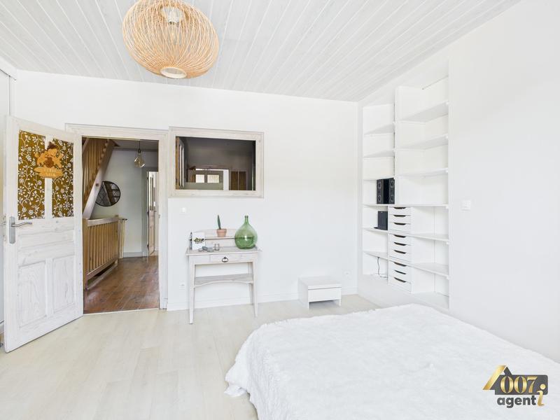 Maison - 164 m² - 6 pièces