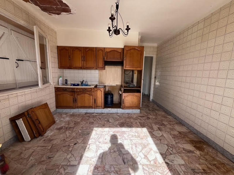 Maison - 300 m² - 4 pièces