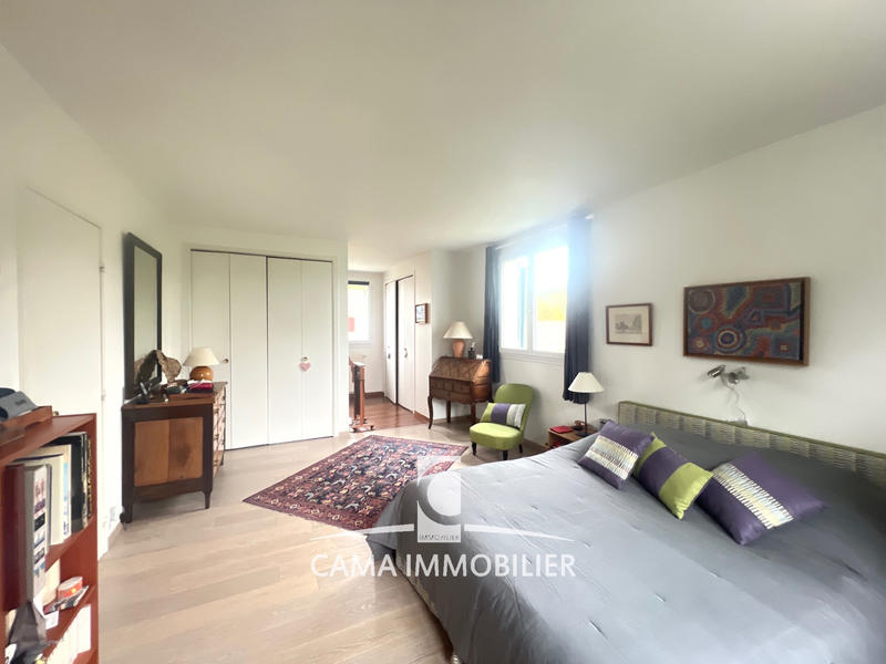 Maison - 162 m² - 7 pièces