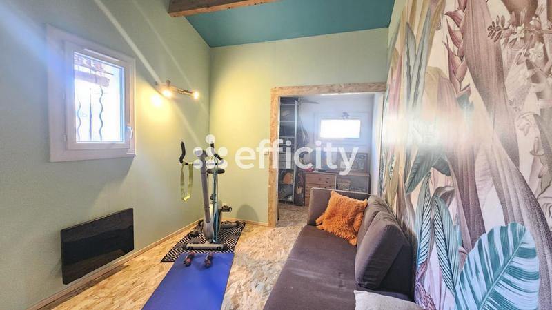 Maison - 92 m² - 5 pièces