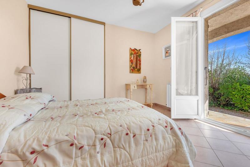 Maison - 152 m² - 7 pièces