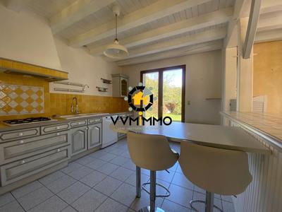 Maison - 145 m² - 7 pièces