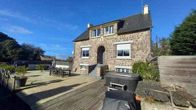 Maison - 111 m² - 6 pièces