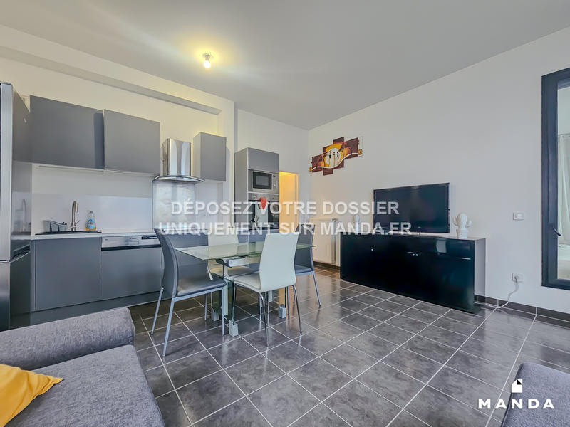 Chambre - 9 m² - 3 pièces