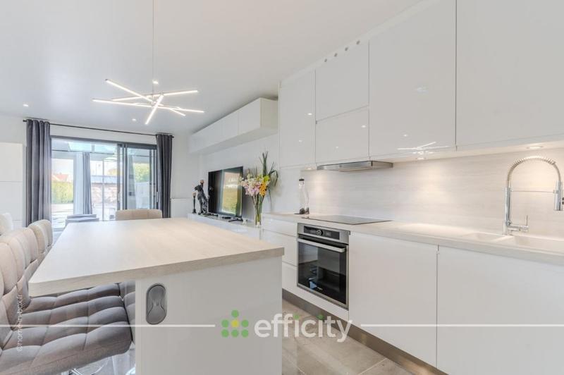 Maison - 145 m² - 5 pièces