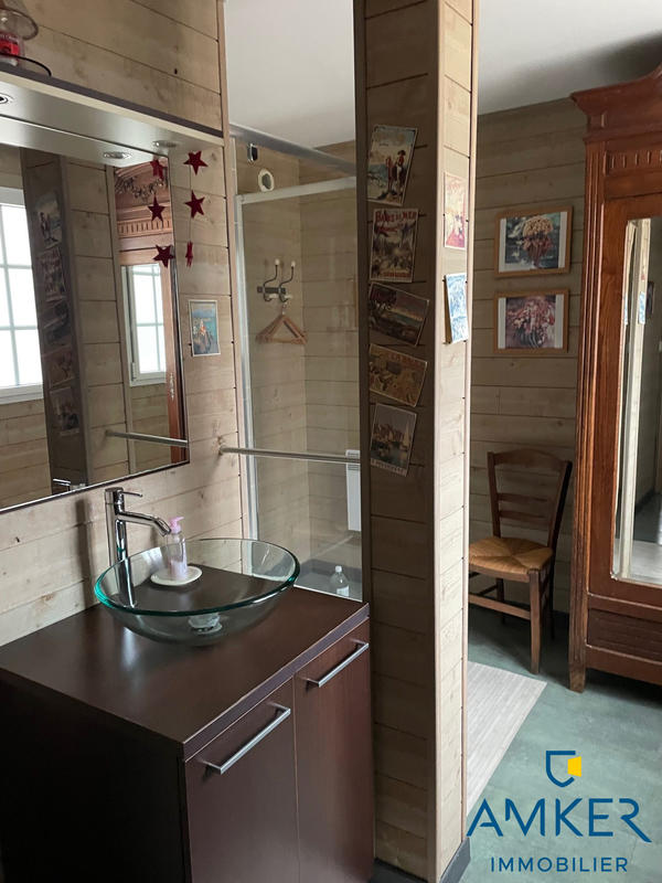 Maison traditionnelle - 133 m² - 7 pièces