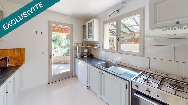 Maison - 98 m² - 5 pièces