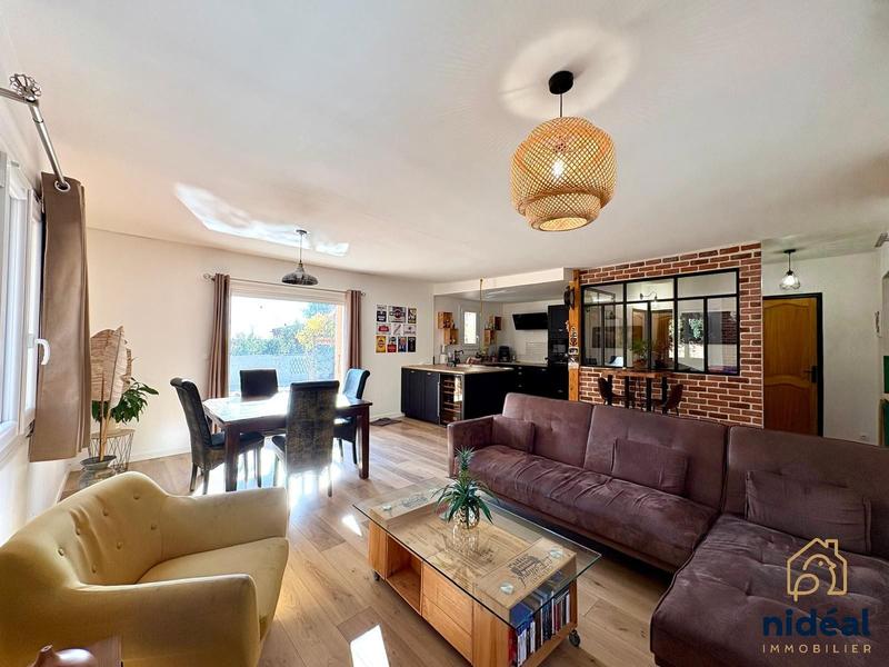 Villa - 104 m² - 4 pièces