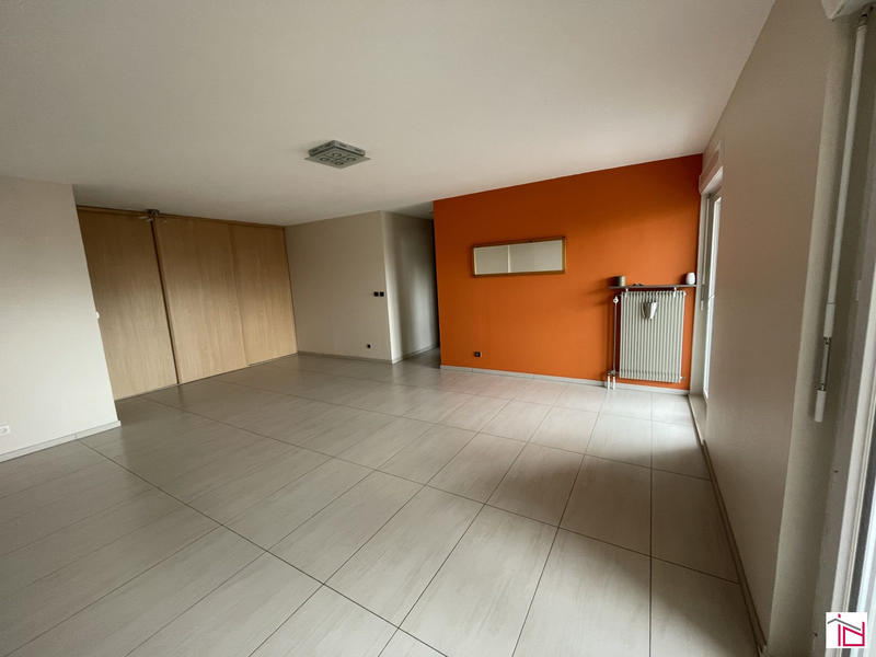 Appartement - 77 m² - 3 pièces