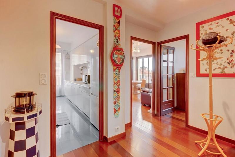 Appartement - 80 m² - 4 pièces