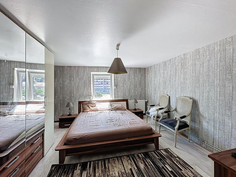 Maison - 190 m² - 6 pièces