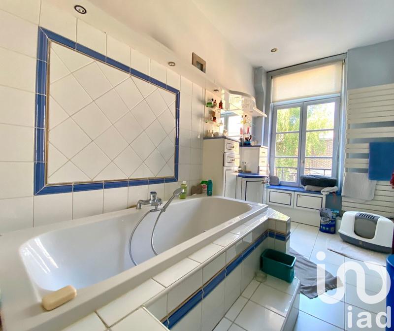 Maison de ville - 265 m² - 8 pièces