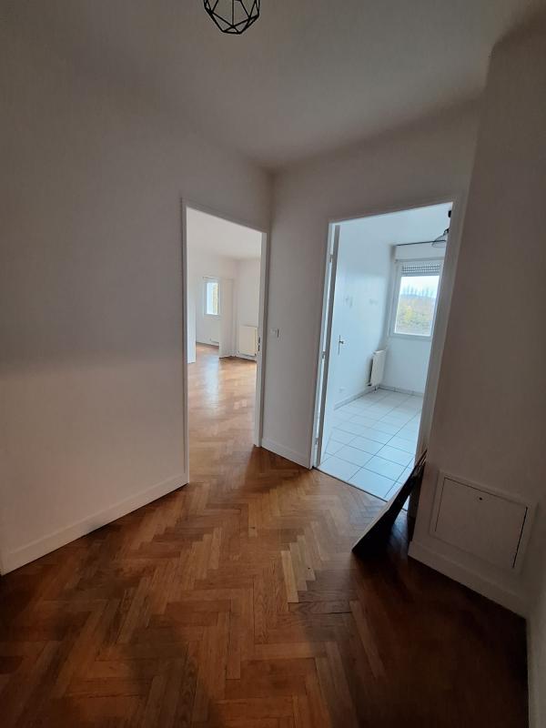 Appartement ancien - 60 m² - 3 pièces